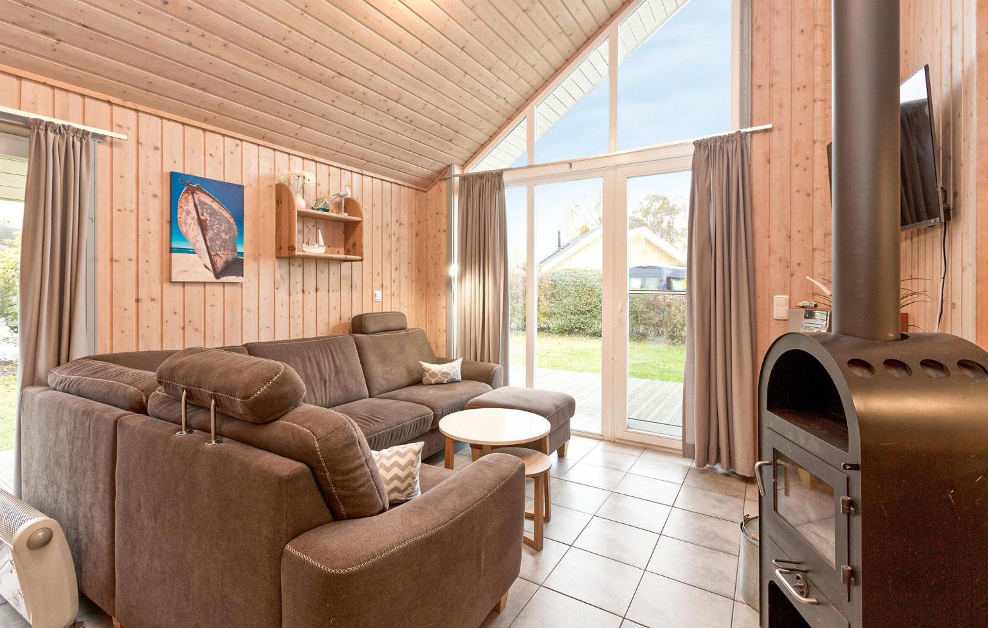 Gorgeous Home In Rechlin With Sauna 外观 照片